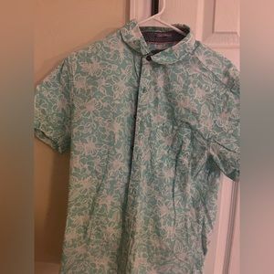 Women’s floral print button up shirt